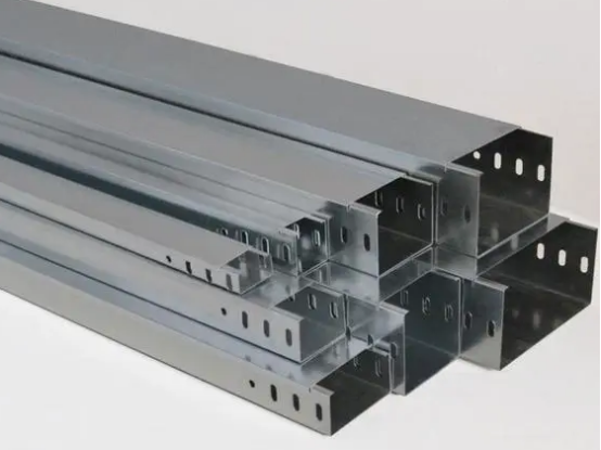 北京生產(chǎn)的線(xiàn)槽橋架價(jià)格介紹，以及安裝說(shuō)明