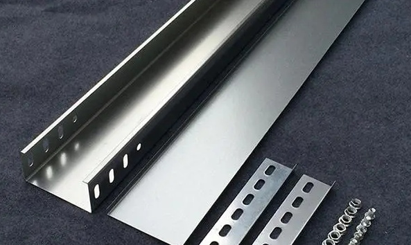 電纜線(xiàn)槽和橋架的區(qū)別，槽式和托盤(pán)式區(qū)別